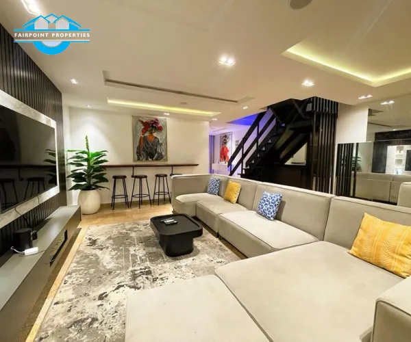 Luxury 3 Bedroom Service Apartment 