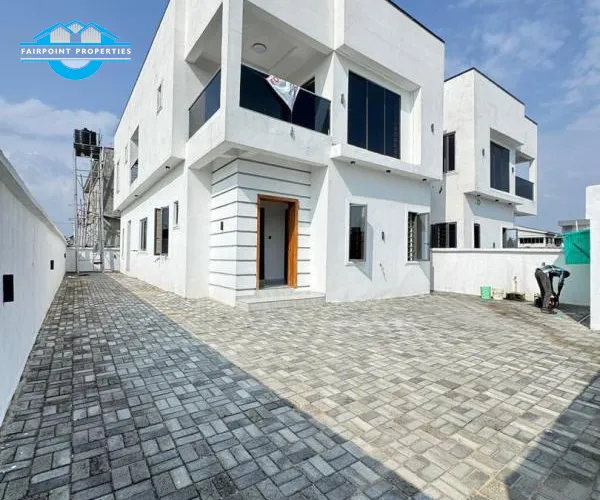 4-Bedroom Fully Detached Duplex with Boys’ Quarters For Sale at Abraham Adesanya