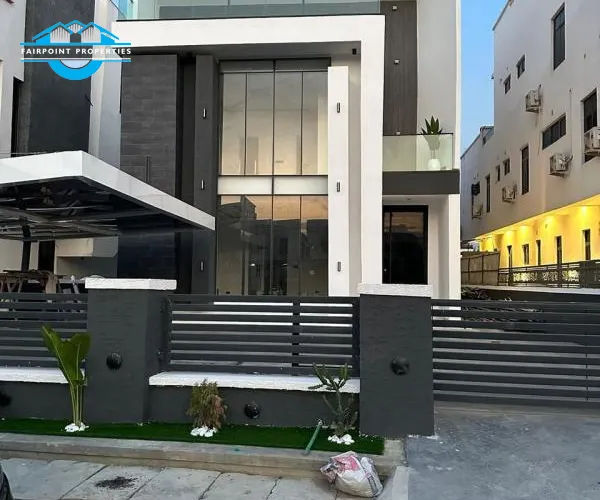 LUXURIOUS 5 BEDROOM DETACHED PROPERTY WITH SWIMMING POOL AND AMPLE PARKING SPACE FOR SALE AT IKOTA, LEKKI, LAGOS
