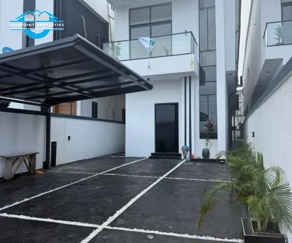 5 BEDROOM DETACHED DUPLEX FOR SALE