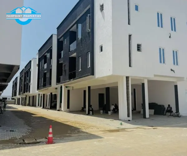 2 BEDROOM APARTMENT WITH A SPACIOUS LIVING AREA AT AJAH, LEKKI