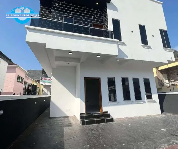 Beautiful 4 Bedroom Fully Detached Duplex and a Bq For Sale At Agungi, Lekki Lagos.