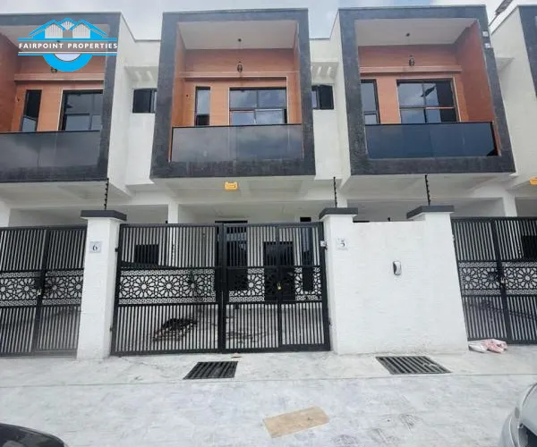3 BEDROOM TERRACE DUPLEX + SWIMMING POOl