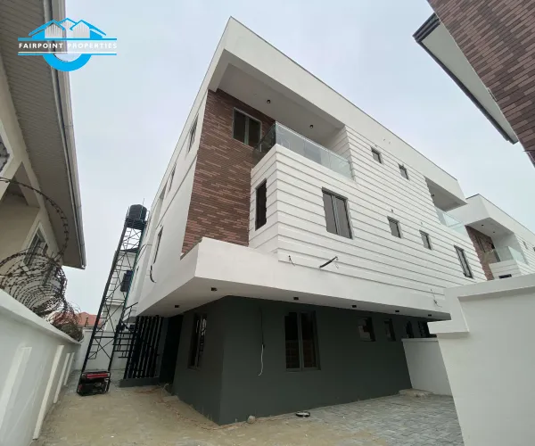 4 Bedroom Semi Detached Duplex With Bq For Sale At Lekki Phase II 