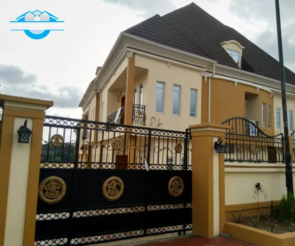 Brand New 5Bedroom Detached Duplex With BQ For Sale At Magodo Phase 2,Lagos 