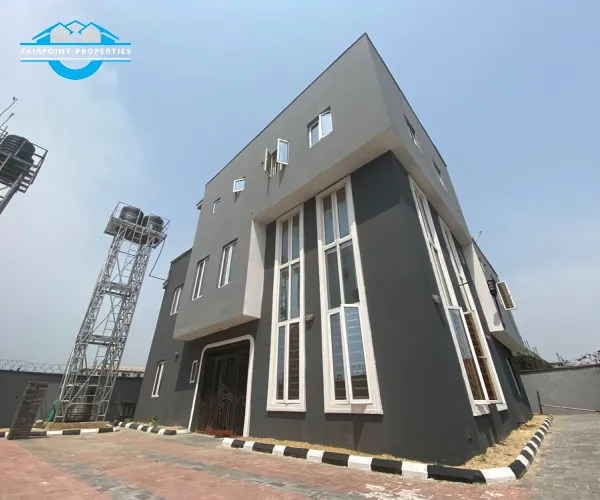 Massive 3Bedroom Apartment For Rent At Ilasan Lekki Lagos 