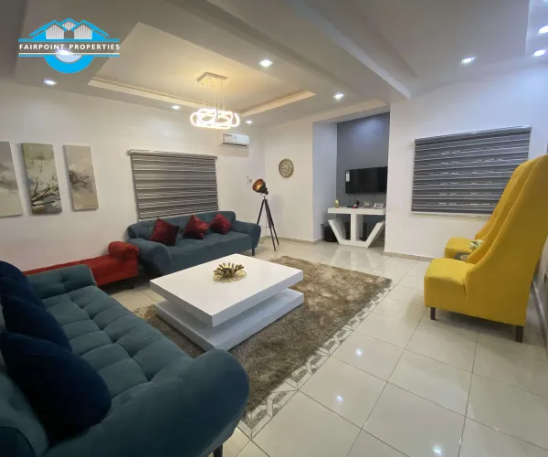 4 Bedroom Shortlet Apartment At Lekki Phase I 