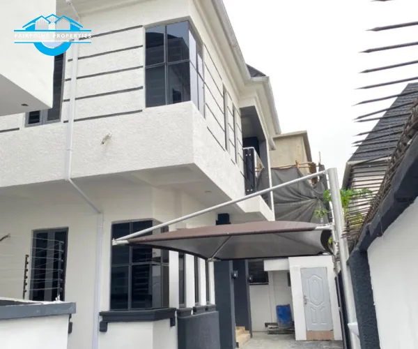 4 bedroom detached duplex 