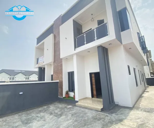 4 Bedroom Detached Duplex 