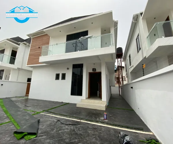 Luxury 4Bedroom Detached Duplex With Bq For Rent At Ajah Lagos 