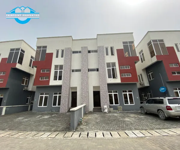 4 Bedroom Detached Duplex 