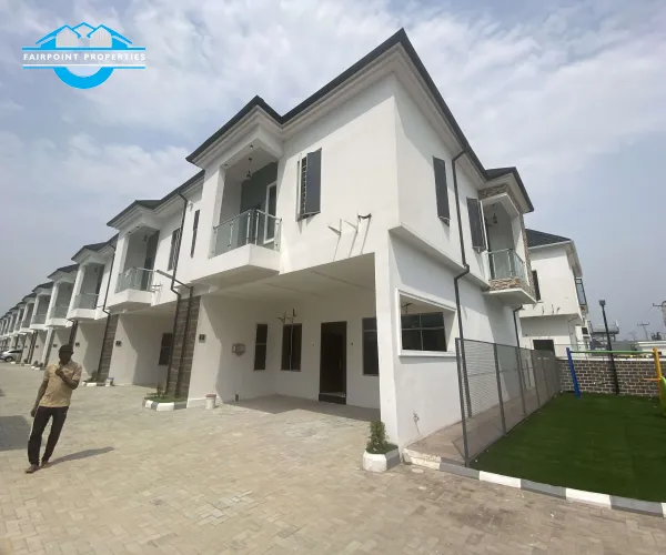 4 Bedroom Semi Detached Duplex 