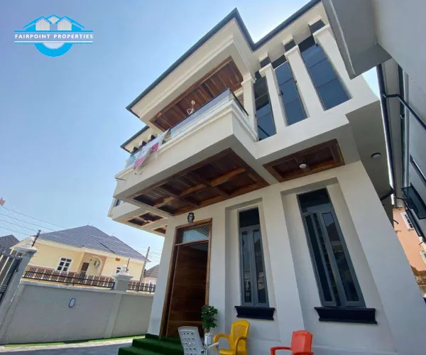 Luxurious 5 Bedroom Fully Detached Duplex with Bq, Solar Inverter, Water treatment plant for Sale in Lekki Conservation Center Lagos
