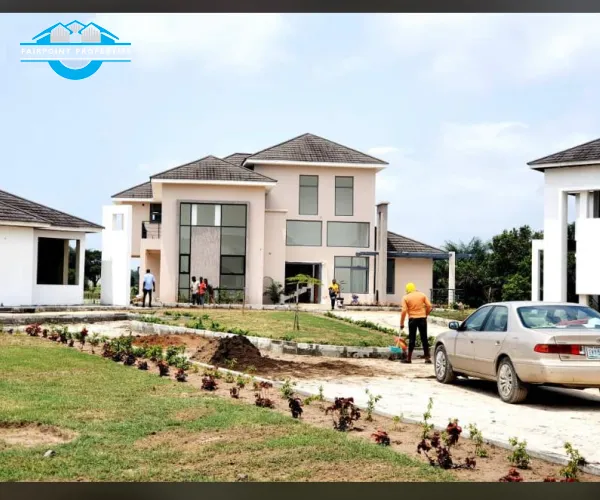 4 Bedroom Detached Duplex