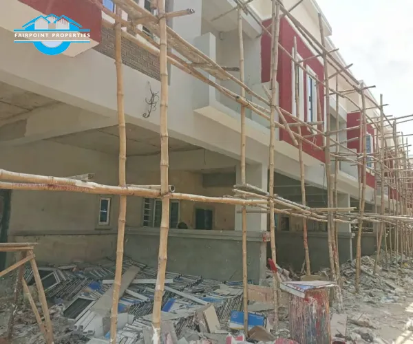 4 bedroom semi-detached duplex for sale at Magboro