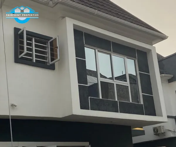 4 bedroom apartment for sale in idado Lekki