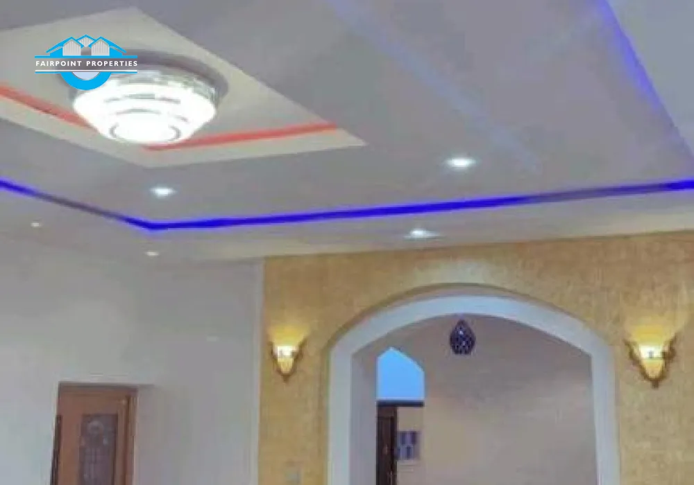 4bedroom Duplex with 2rooms boy's quarter