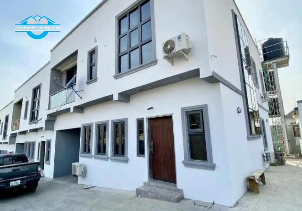 Guzape: 4-bedroom terrace duplex (no bq)..  ✓Selling Price A: #85m(Shell Carcass) ✓Selling Price Guide: #120m (Finished)..