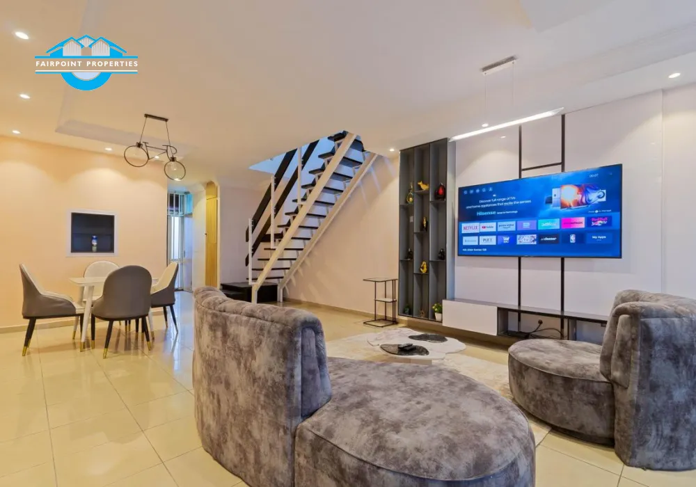 Luxury 2 Bedroom Service Apartment