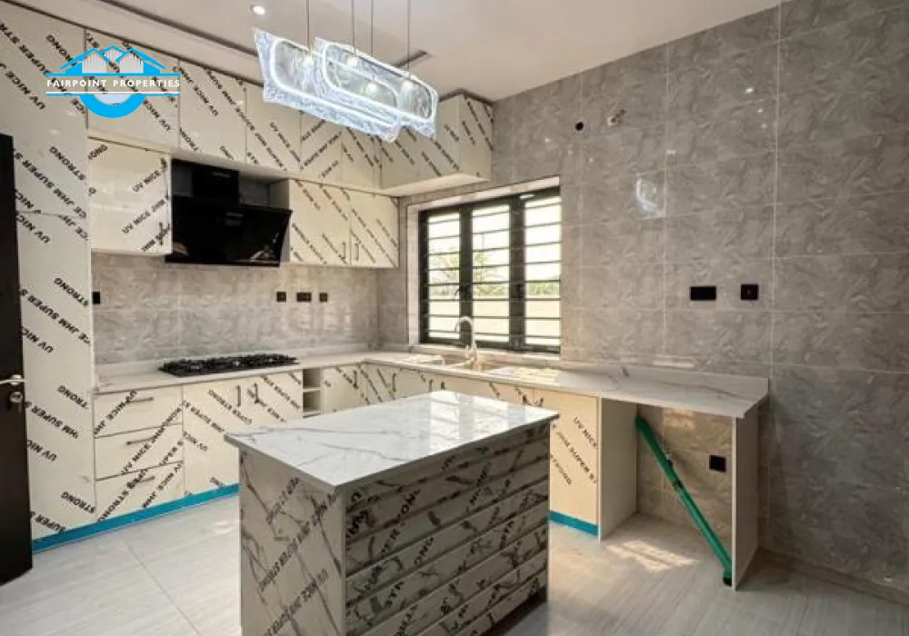 4-Bedroom Fully Detached Duplex with Boys’ Quarters For Sale at Abraham Adesanya