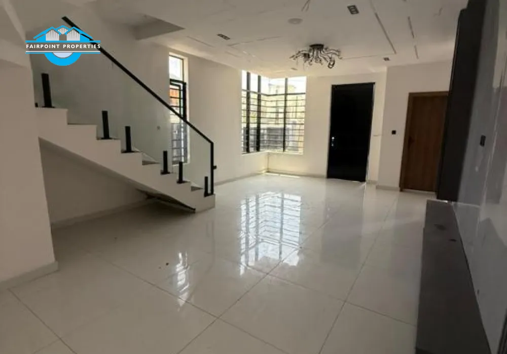 LUXURY THEMED 4 BEDROOM (SMART HOUSE) DETACHED DUPLEX WITH AMPLE PARKING SPACE + MASSIVE LIVING ROOM AND BEDROOMS + CALM AND WELL SECURED ESTATE FOR DISTRESS SALE IN SANGOTEDO, LEKKI