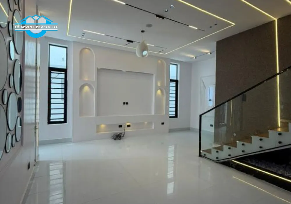 Massive living room