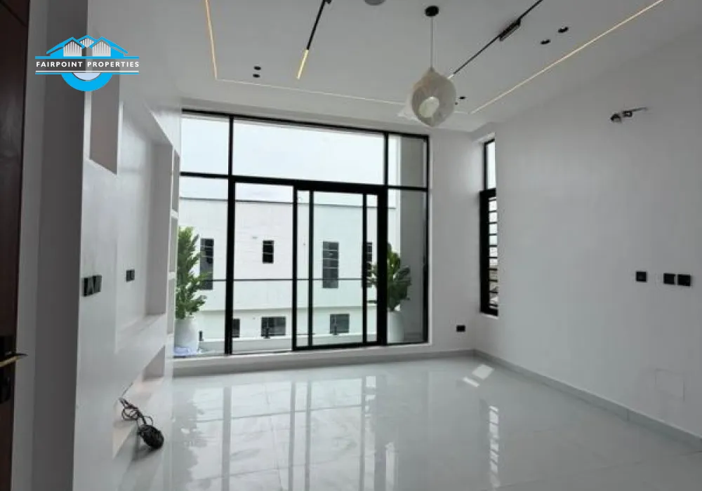 Spacious bedrooms