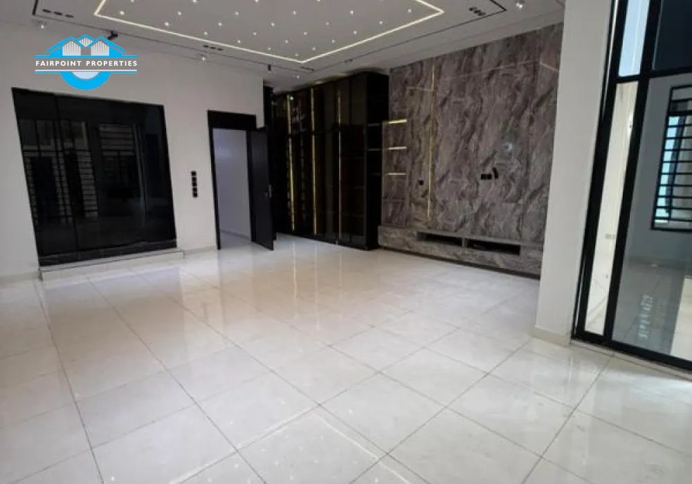 Massive bedroom