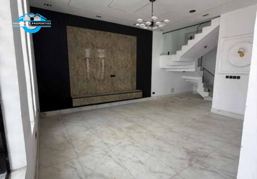 Massive living room