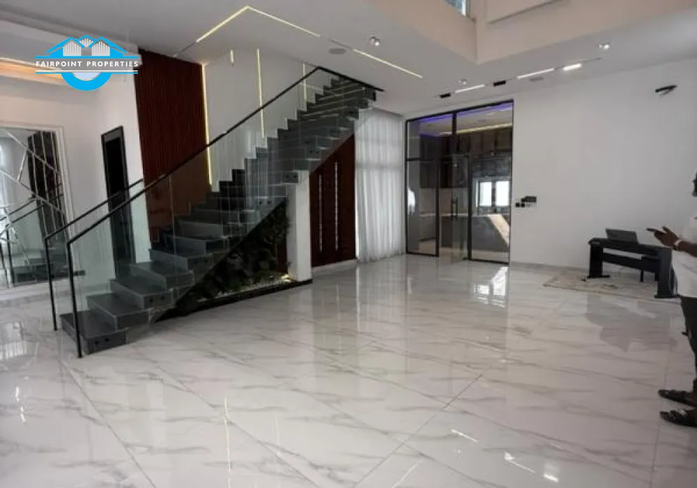 Massive living room