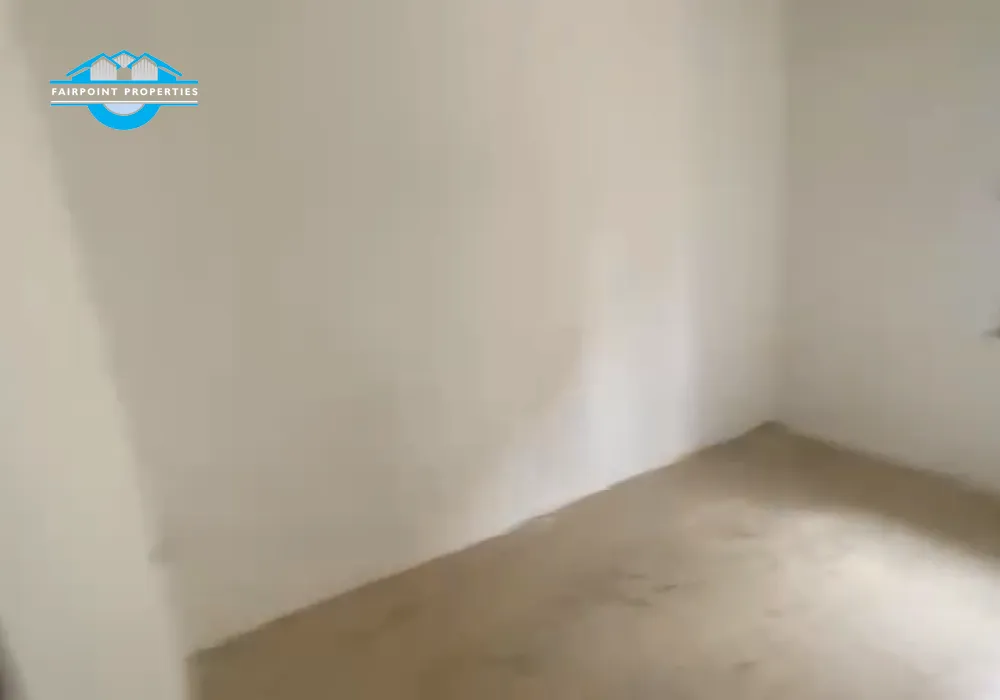 4 unit of 2 bedroom and 4 unit of mini flat 45m C of O available