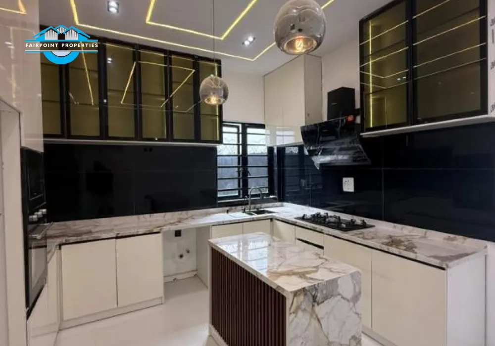 4 Bedroom Detached Duplex for Sale