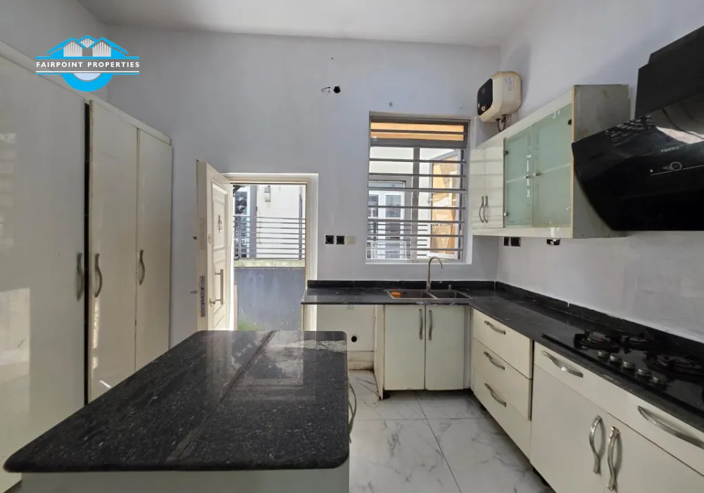 LUXURY 4 BEDROOM SEMI  DETACHED DUPLEX IN A SERENE ESTATE AT CHEVRON, LEKKI, LAGOS