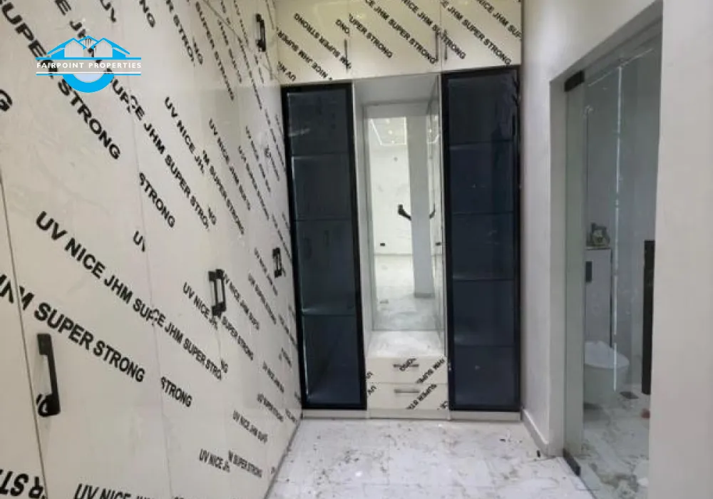 4 BEDROOM SEMI DETACHED DUPLEX WITH SWIMMING POOL