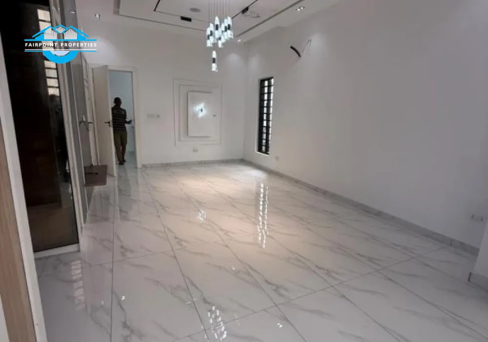 DETACHED 4 BEDROOM DUPLEX + BOYS QUARTERS + IN A SERENE AND FLOOD FREE ESTATE IN CHEVRON