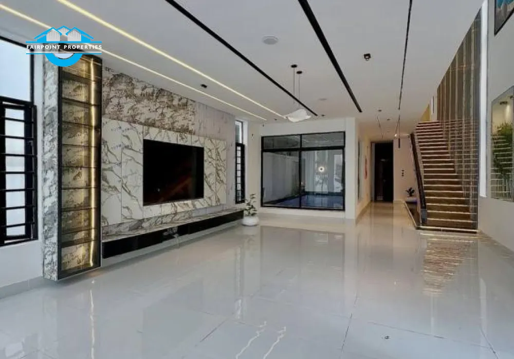5 BEDROOM FULLY DETACHED WITH SWIMMING POOL FOR SALE AT AJAH