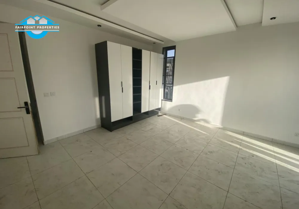 Luxury 5 Bedroom  Maisonette With  Bq And Beautiful amenities At OLOGOLO, Lekki Lagos.