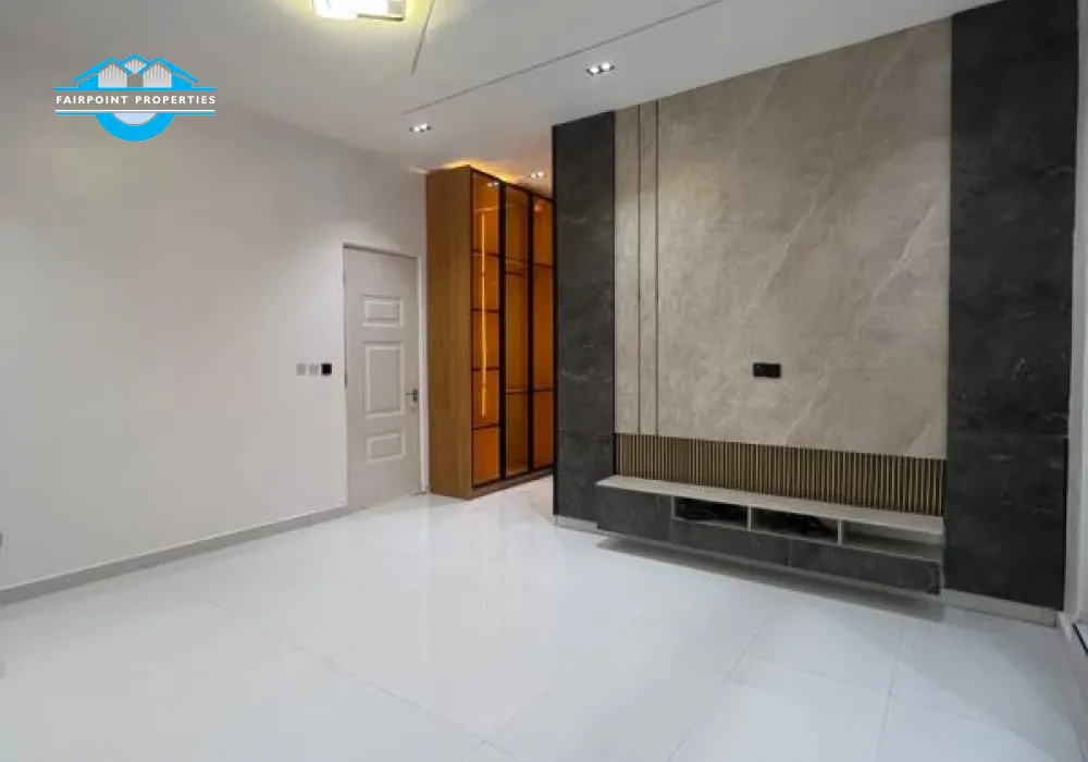 4 bedroom semi detached duplex for sale