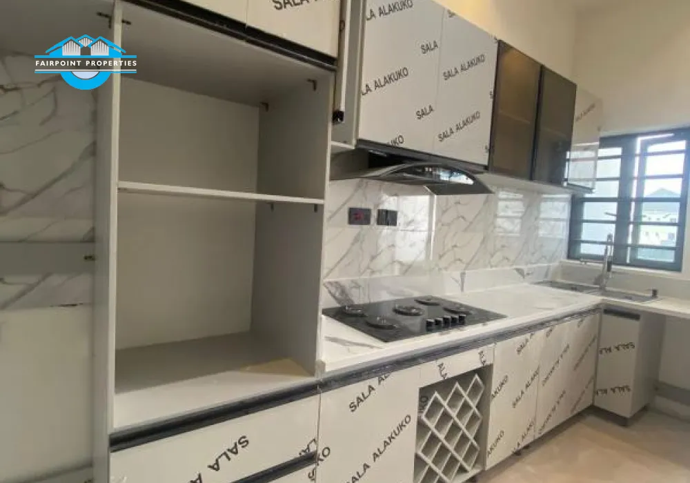 2 Bedroom Detached Duplex for sale
