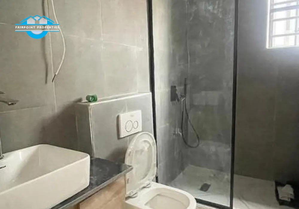 Semi detached 4bedroom duplex