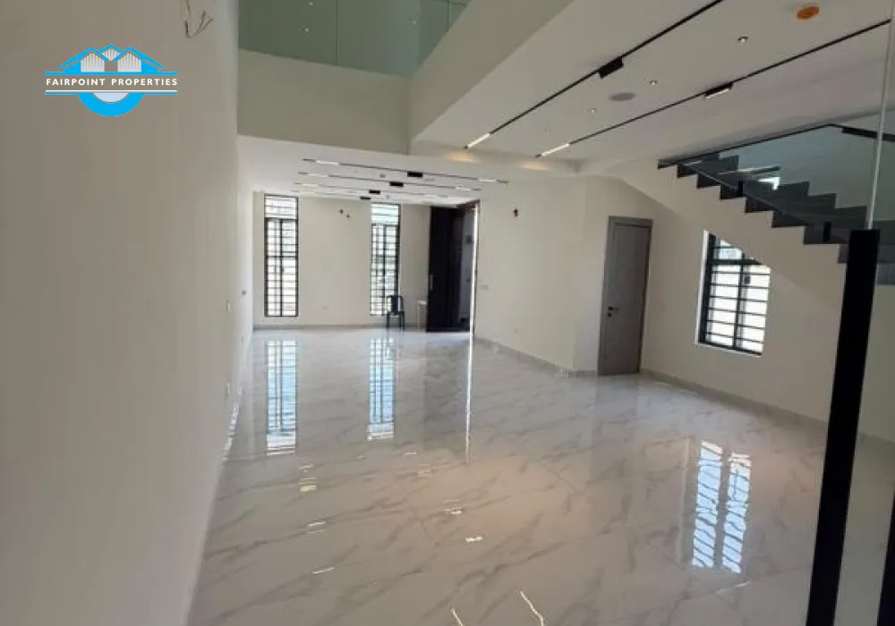 5 BEDROOM DETACHED DUPLEX AT IKOTA FOR SALE