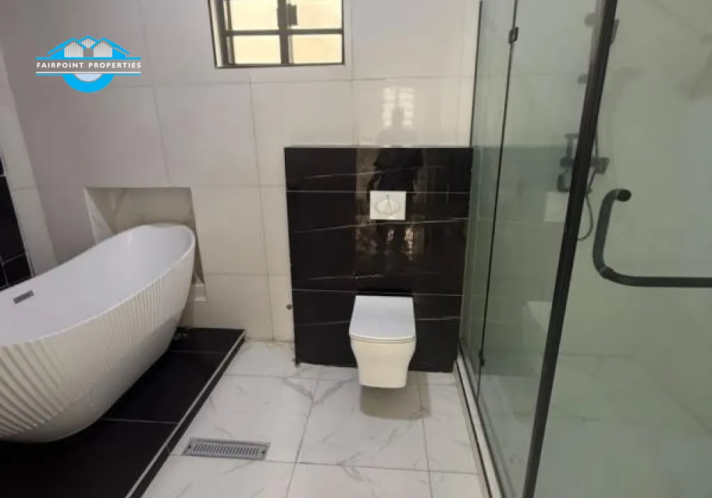 4 BEDROOM DETACHED DUPLEX + BOYS QUARTER FOR SALE