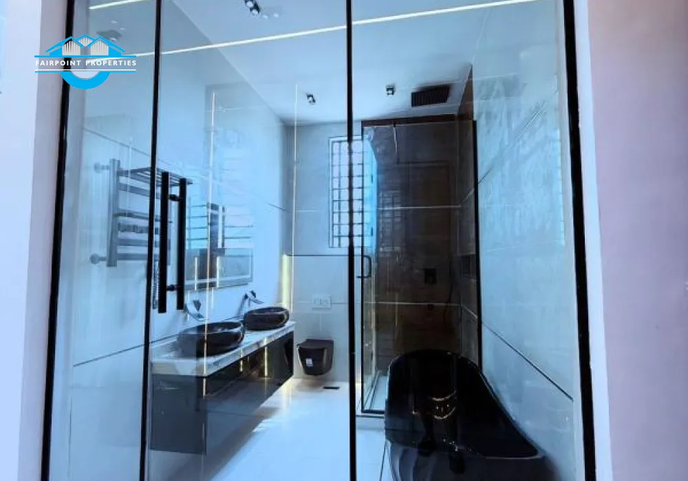 ULTRA MODERN 5 BEDROOM FULLY DETACHED SMART DUPLEX WITH SWIMMING POOL