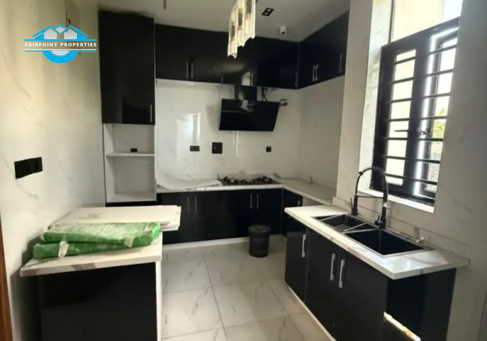 4 bedroom Detached duplex for Sale