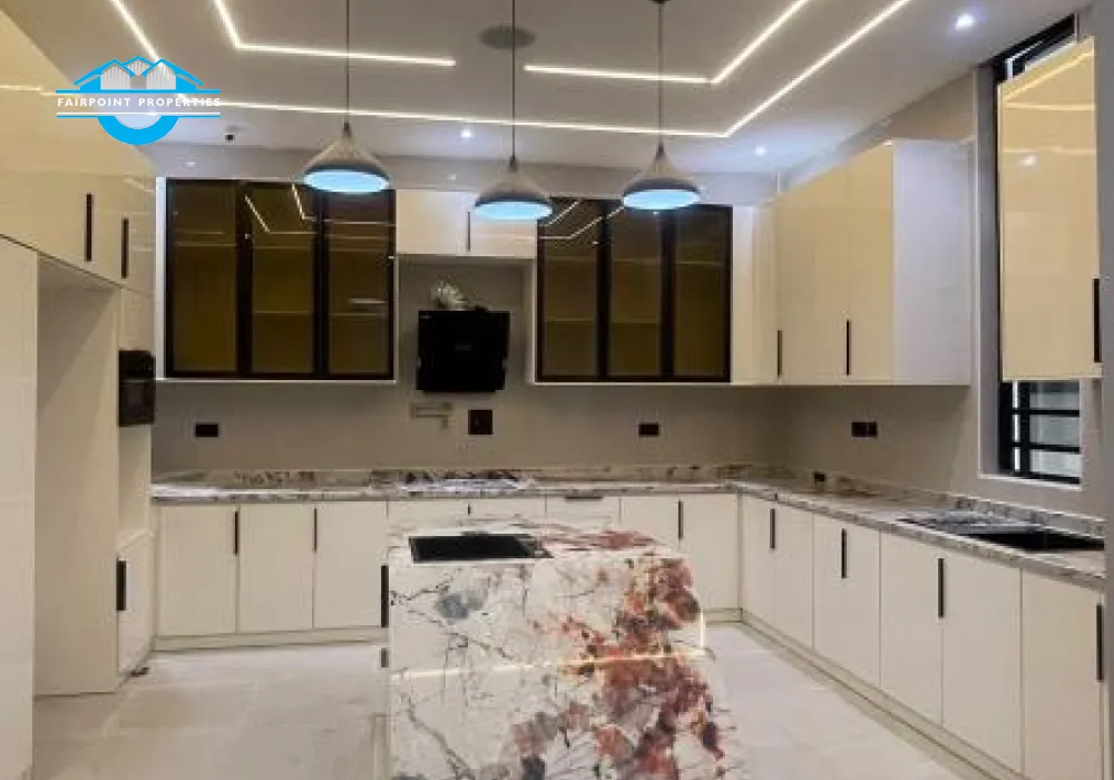 A ELEGANTLY CRAFTED AND LUXURIOUS, MASSIVE SIZED FULLY DETACHED 5 BEDROOM DUPLEX + INVERTER + BQ IN A SECURED AND BEAUTIFUL ESTATE IN IKOTA  - LEKKI LAGOS.
