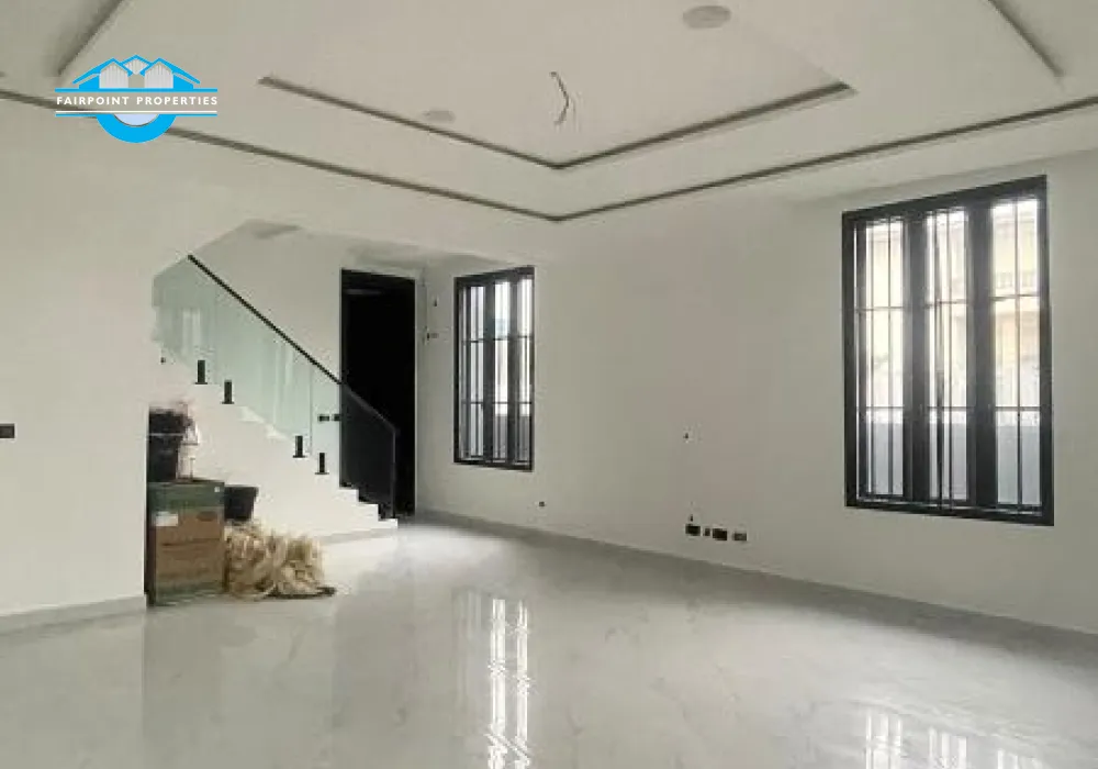 5-bedroom terrace residence located in a serene and Prime Location at Victoria island