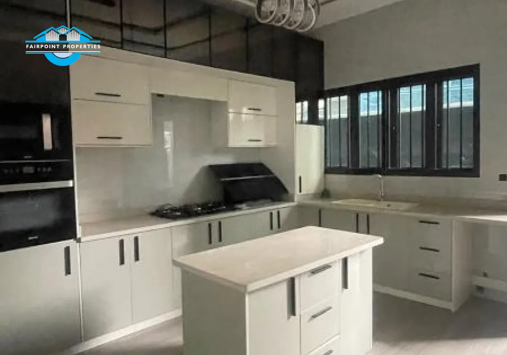 5-bedroom terrace residence located in a serene and Prime Location at Victoria island