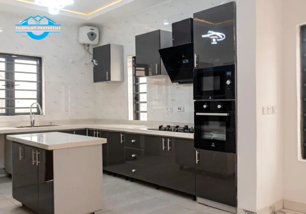 4  BEDROOM TERRACE DUPLEX FOR SALE AT IKATE, LAGOS