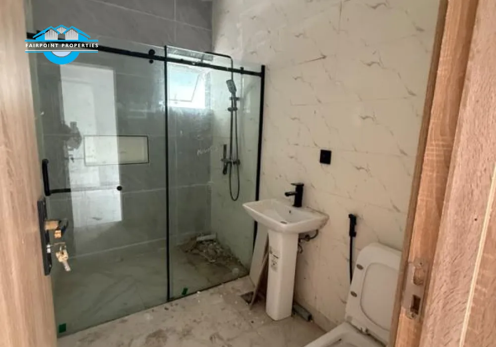 3  BEDROOM PENTHOUSE FOR SALE AT LEKKI, IKATE, LAGOS