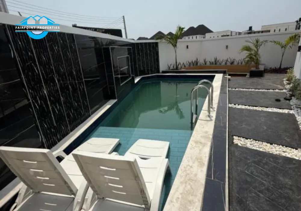 5 BEDROOM FULL DETACHED FOR SALE